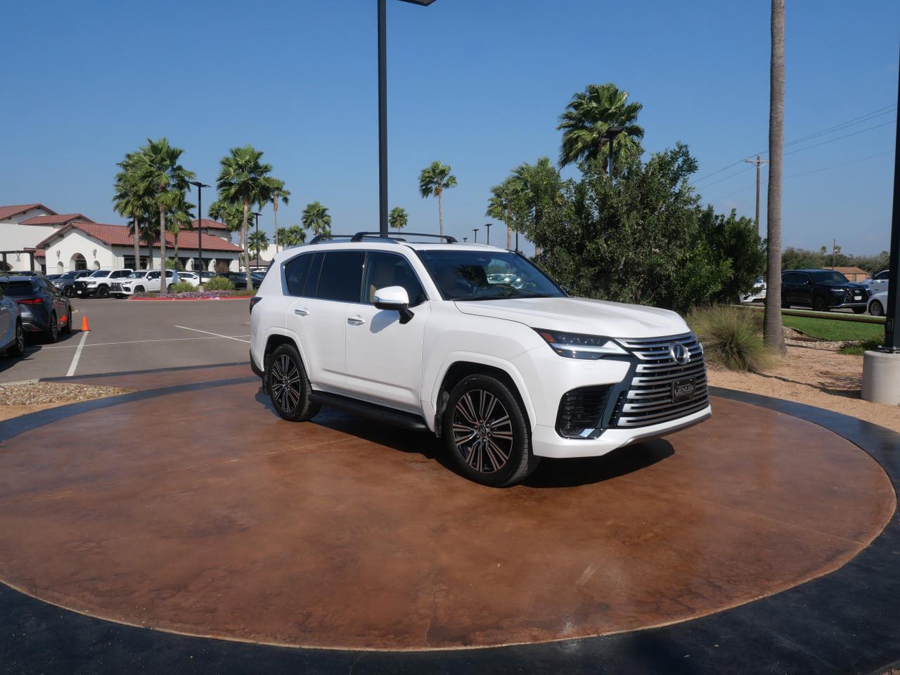 2025 Lexus LX 600 Luxury