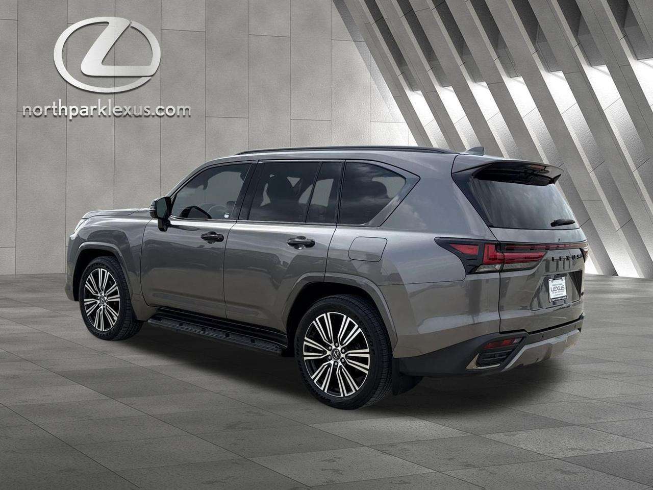 2025 Lexus LX 600 Luxury