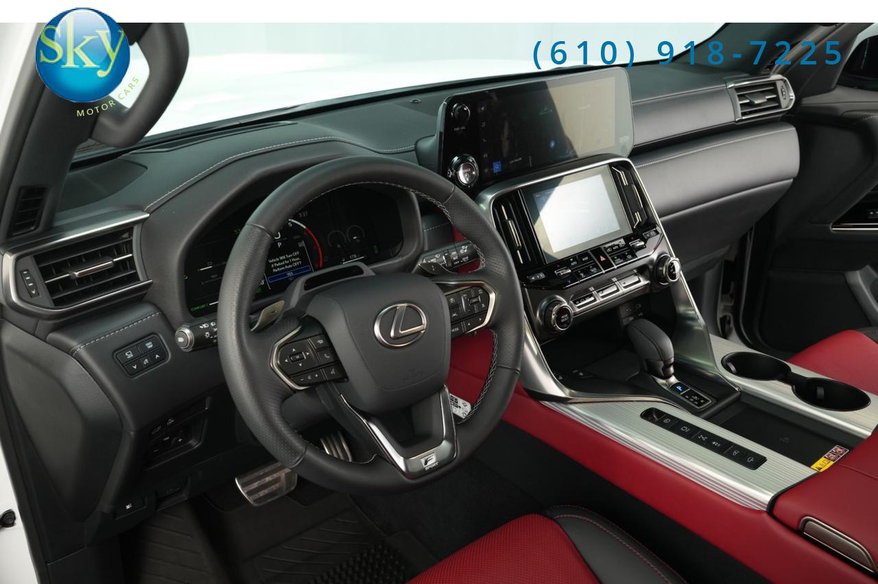 2025 Lexus LX 700h 4WD F SPORT West Chester PA