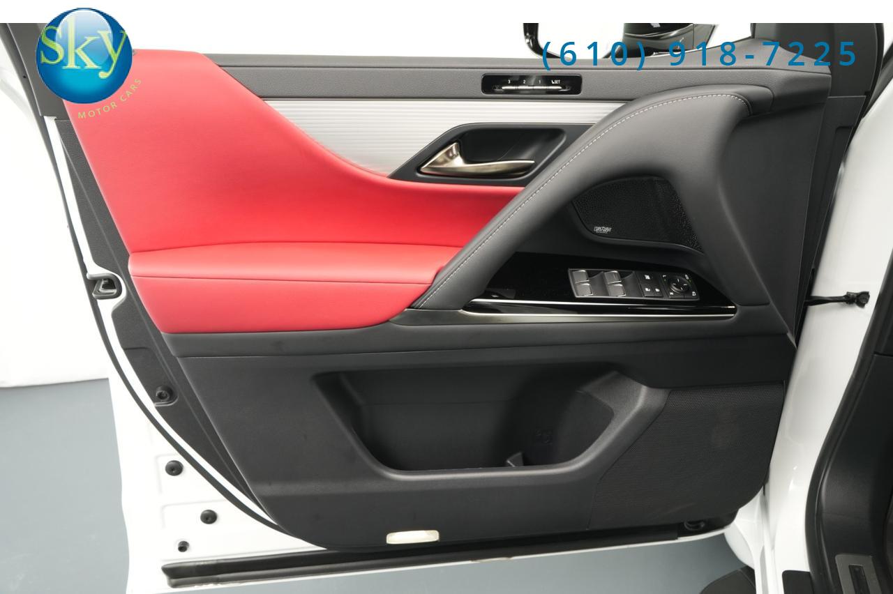 2025 Lexus LX 700h 4WD F SPORT West Chester PA