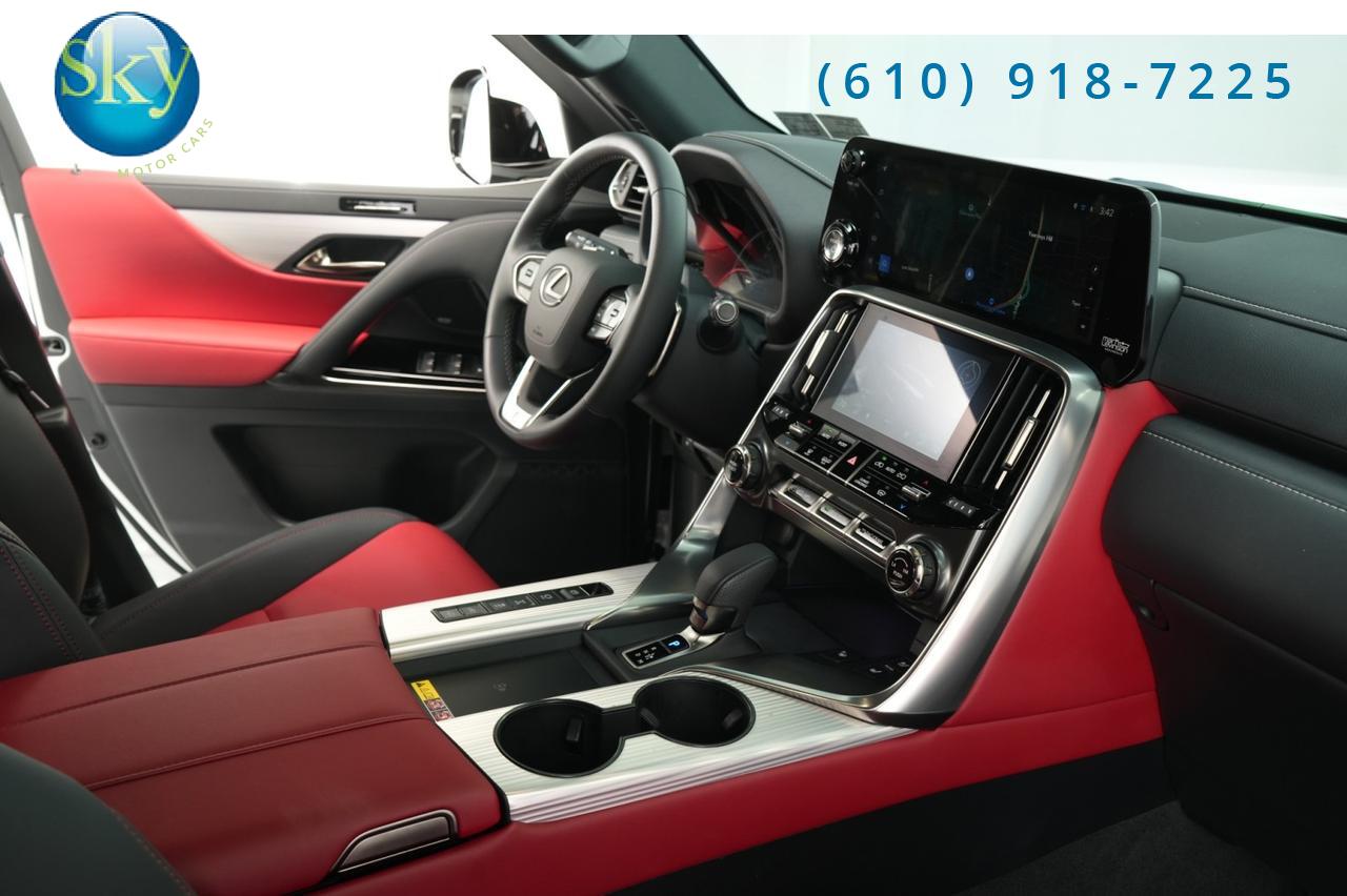 2025 Lexus LX 700h 4WD F SPORT West Chester PA