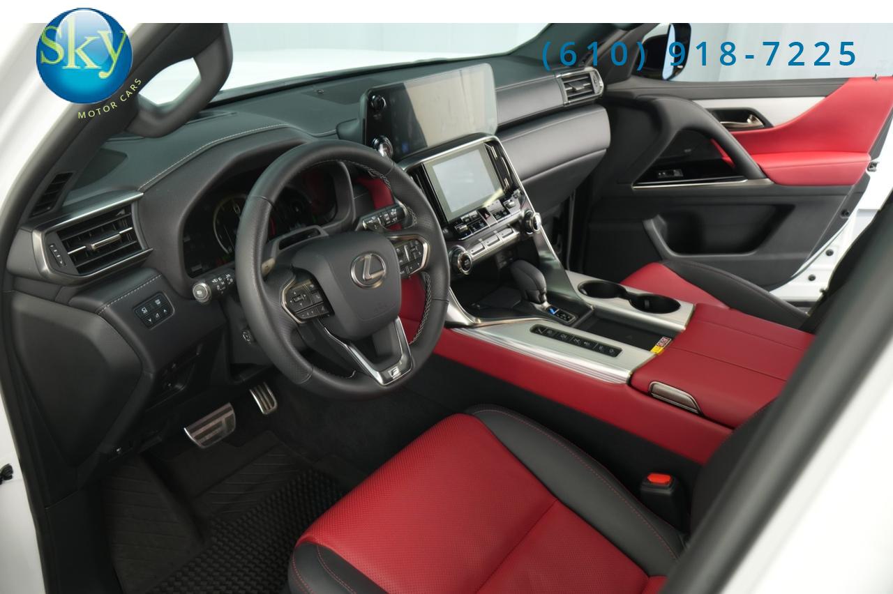 2025 Lexus LX 700h 4WD F SPORT West Chester PA
