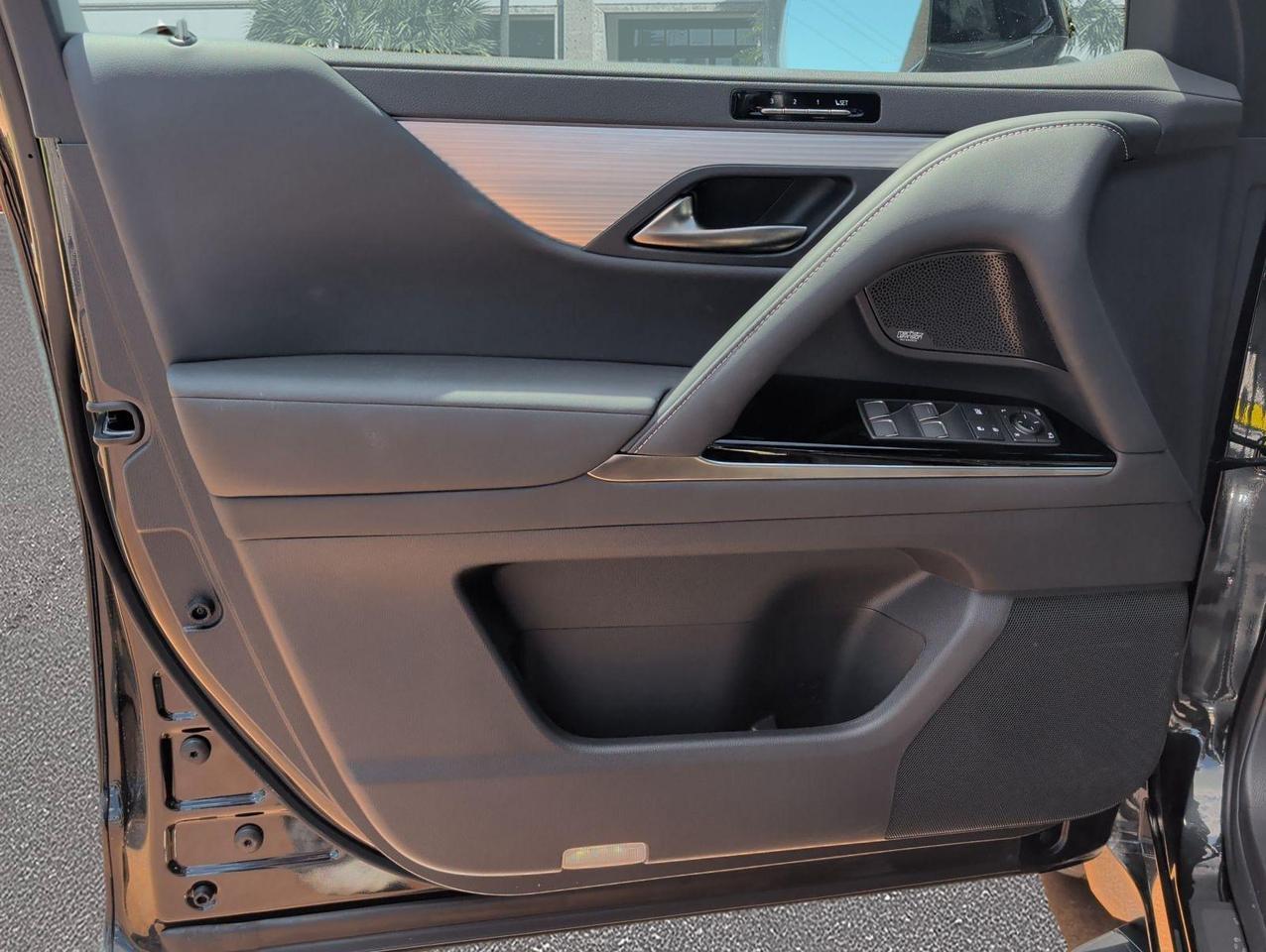 2025 Lexus LX 700h F SPORT San Juan TX