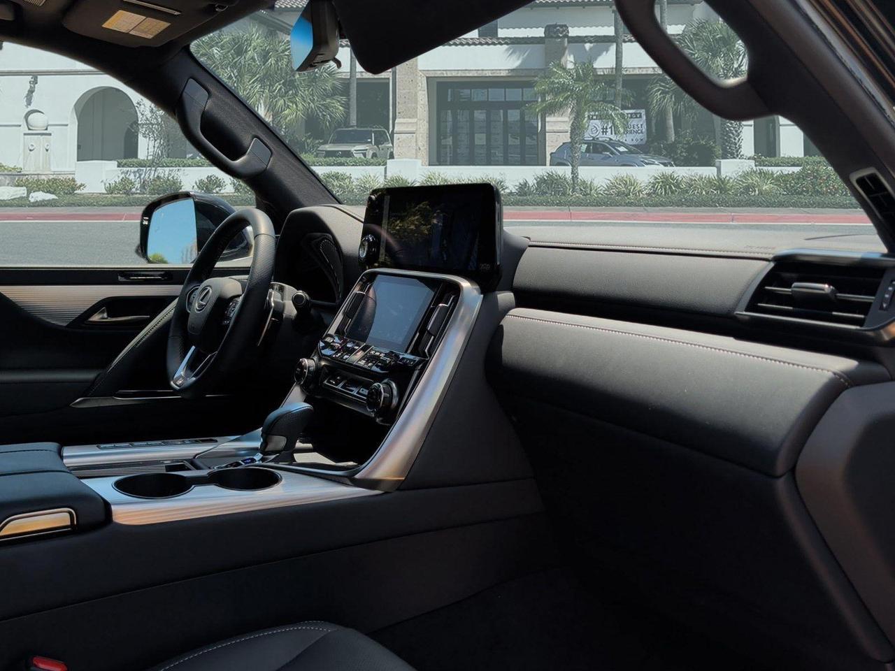 2025 Lexus LX 700h F SPORT San Juan TX