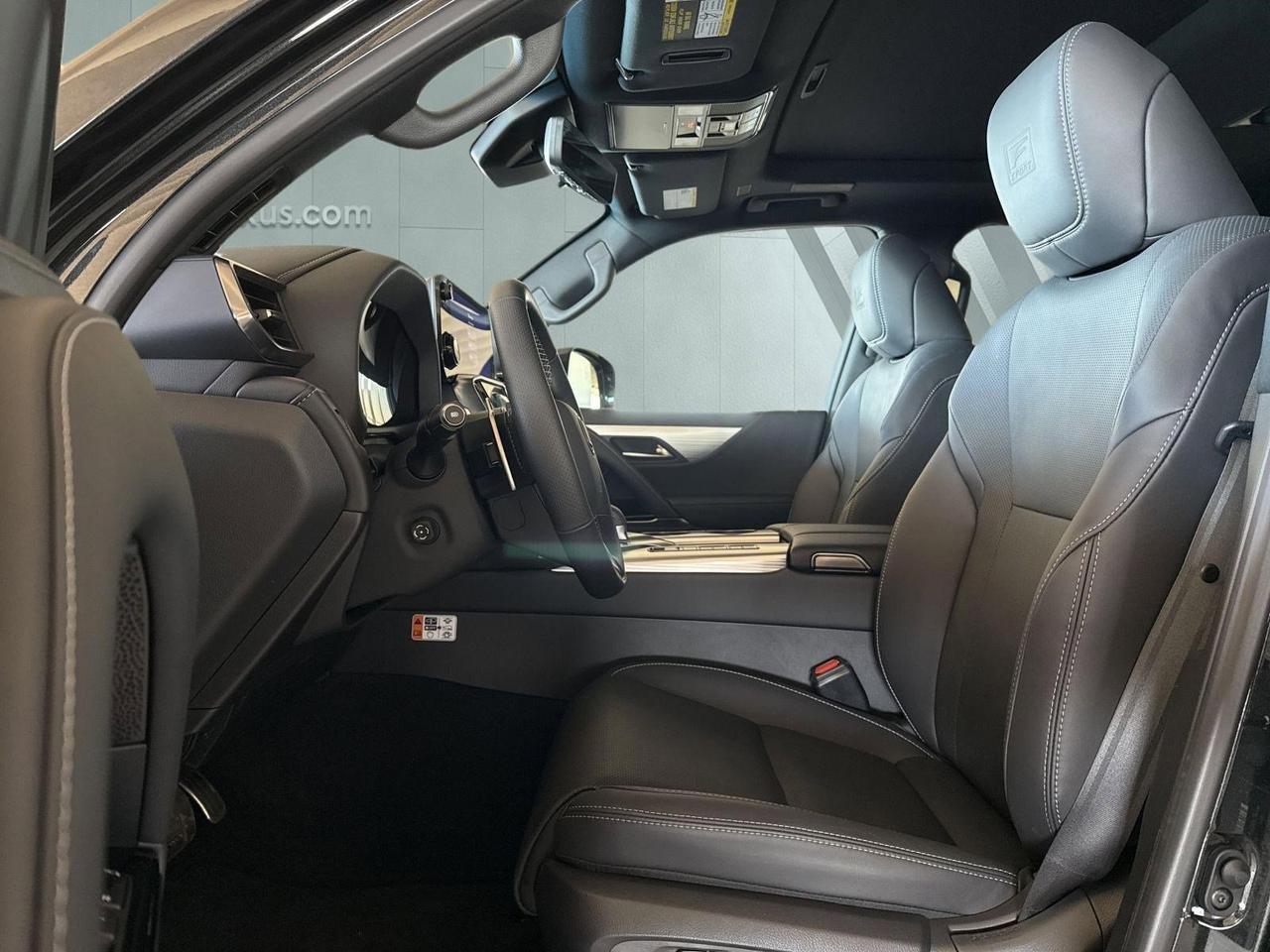 2025 Lexus LX 700h F SPORT San Antonio TX