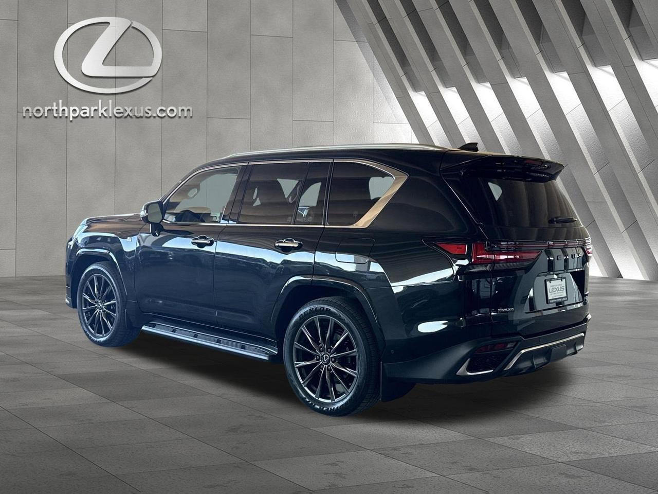 2025 Lexus LX 700h F SPORT