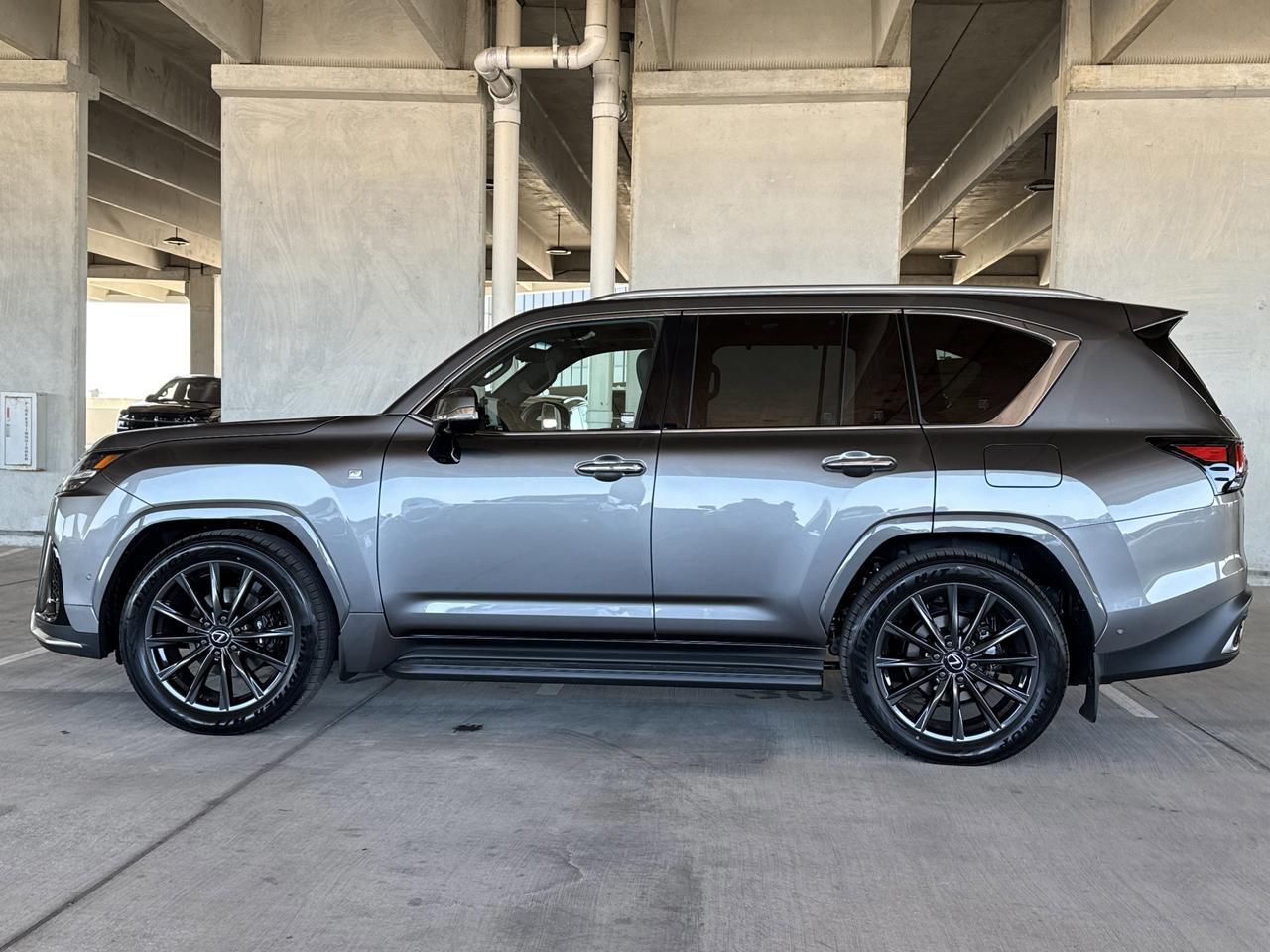 2025 Lexus LX 700h F SPORT
