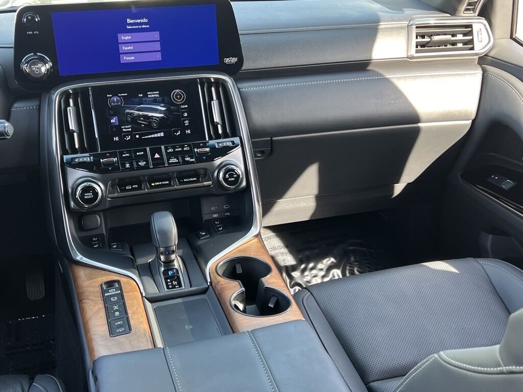 2025 Lexus LX 700h Luxury Indianapolis IN