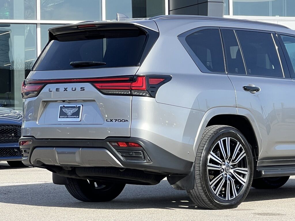 2025 Lexus LX 700h Luxury Indianapolis IN