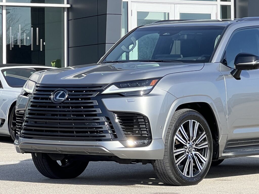 2025 Lexus LX 700h Luxury Indianapolis IN