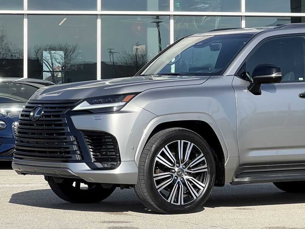 2025 Lexus LX 700h Luxury Indianapolis IN