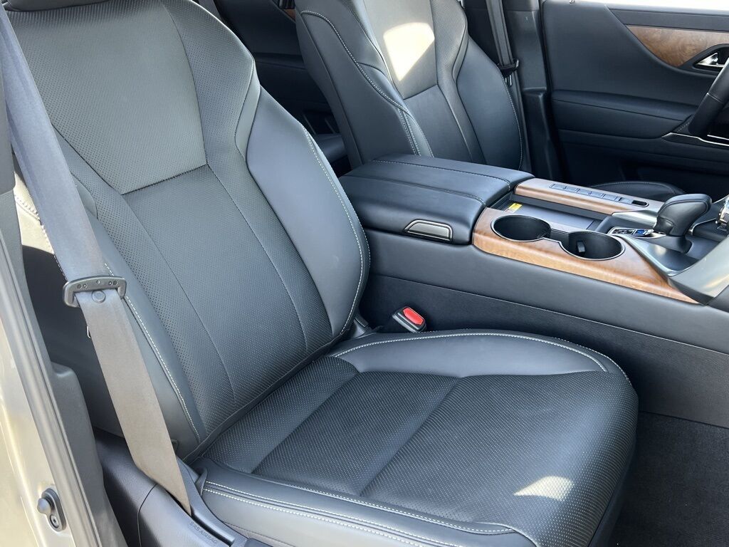 2025 Lexus LX 700h Luxury Indianapolis IN