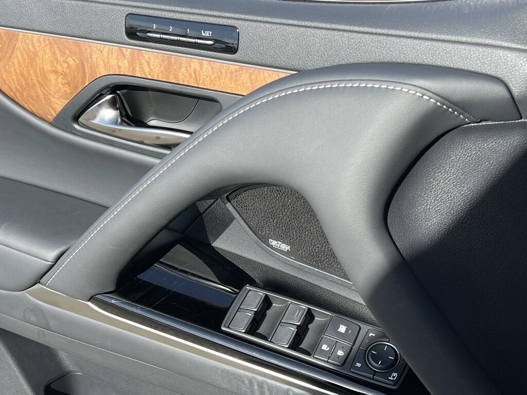 2025 Lexus LX 700h Luxury Indianapolis IN