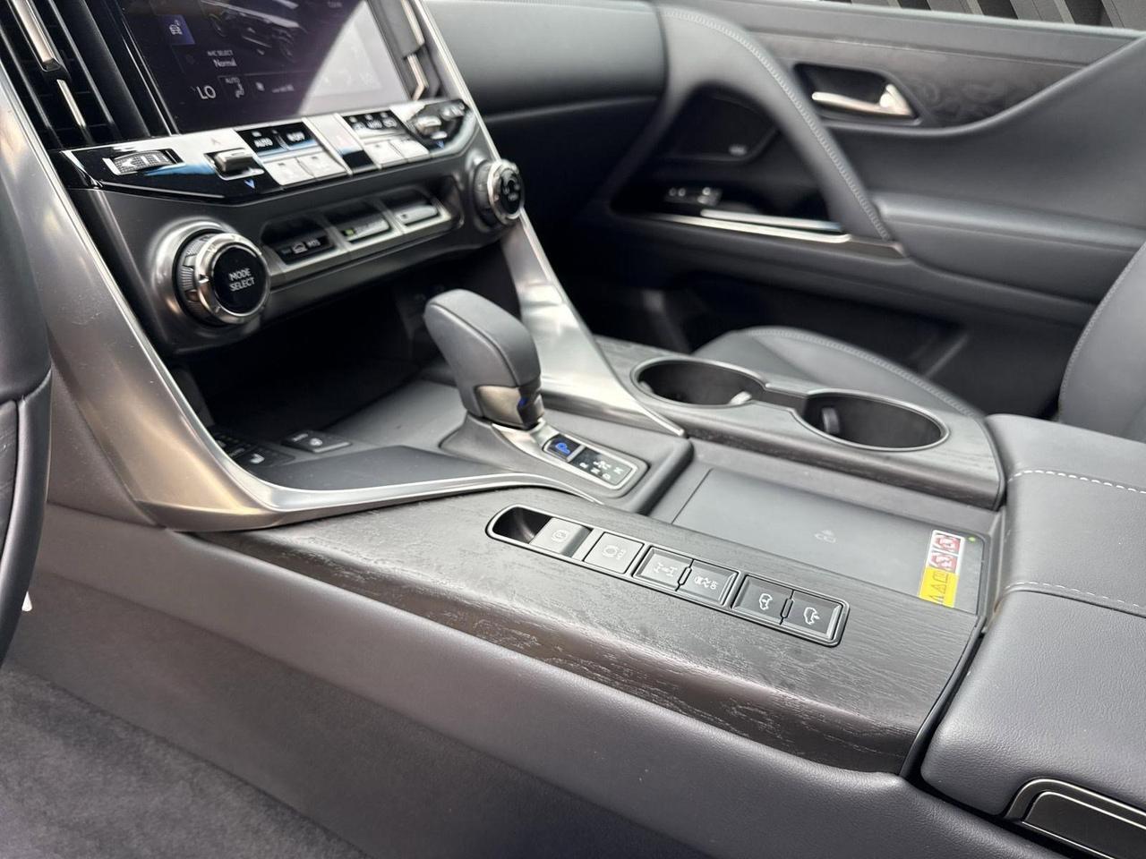 2025 Lexus LX 700h Luxury San Antonio TX