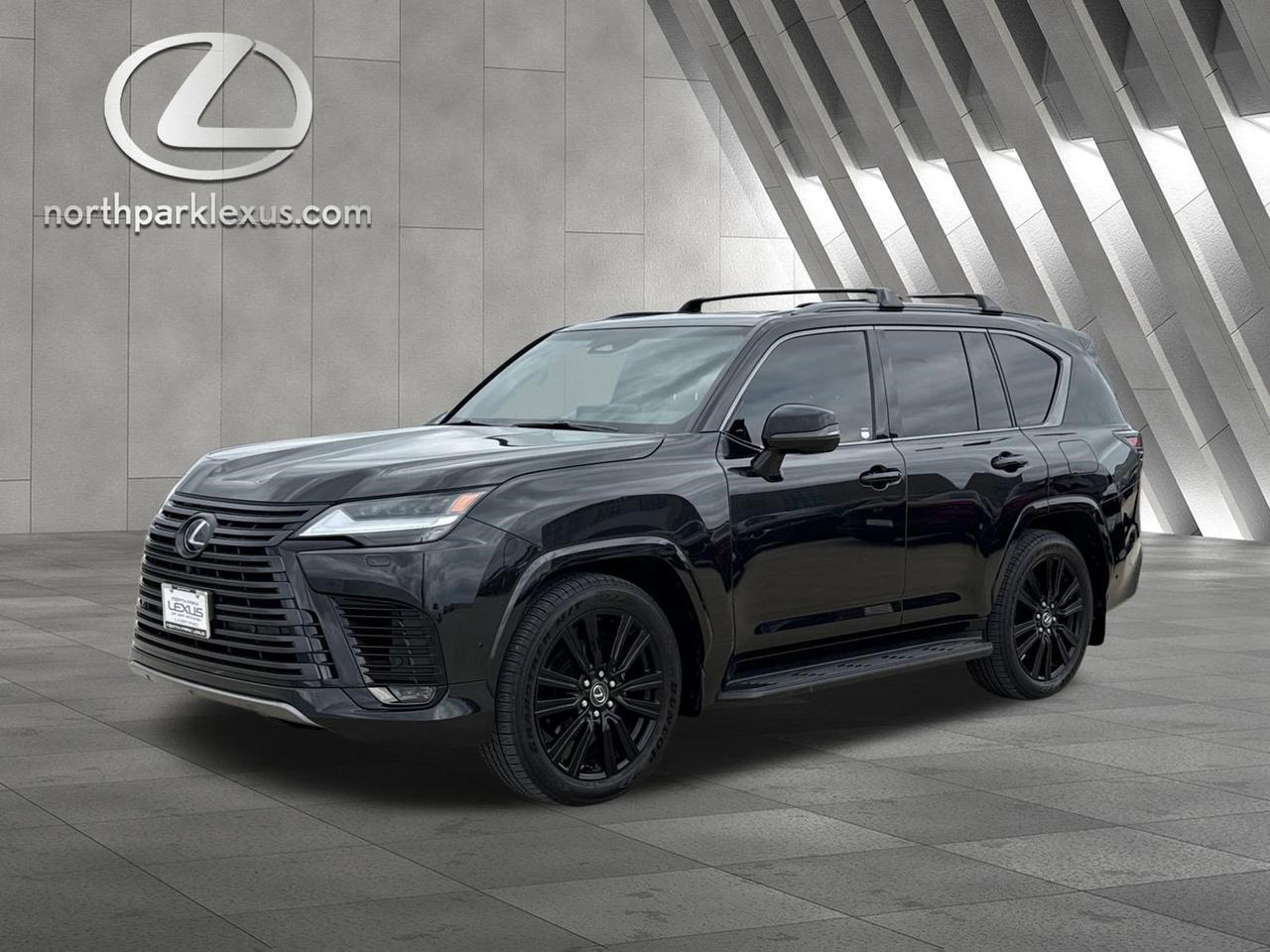 2025 Lexus LX 700h Luxury