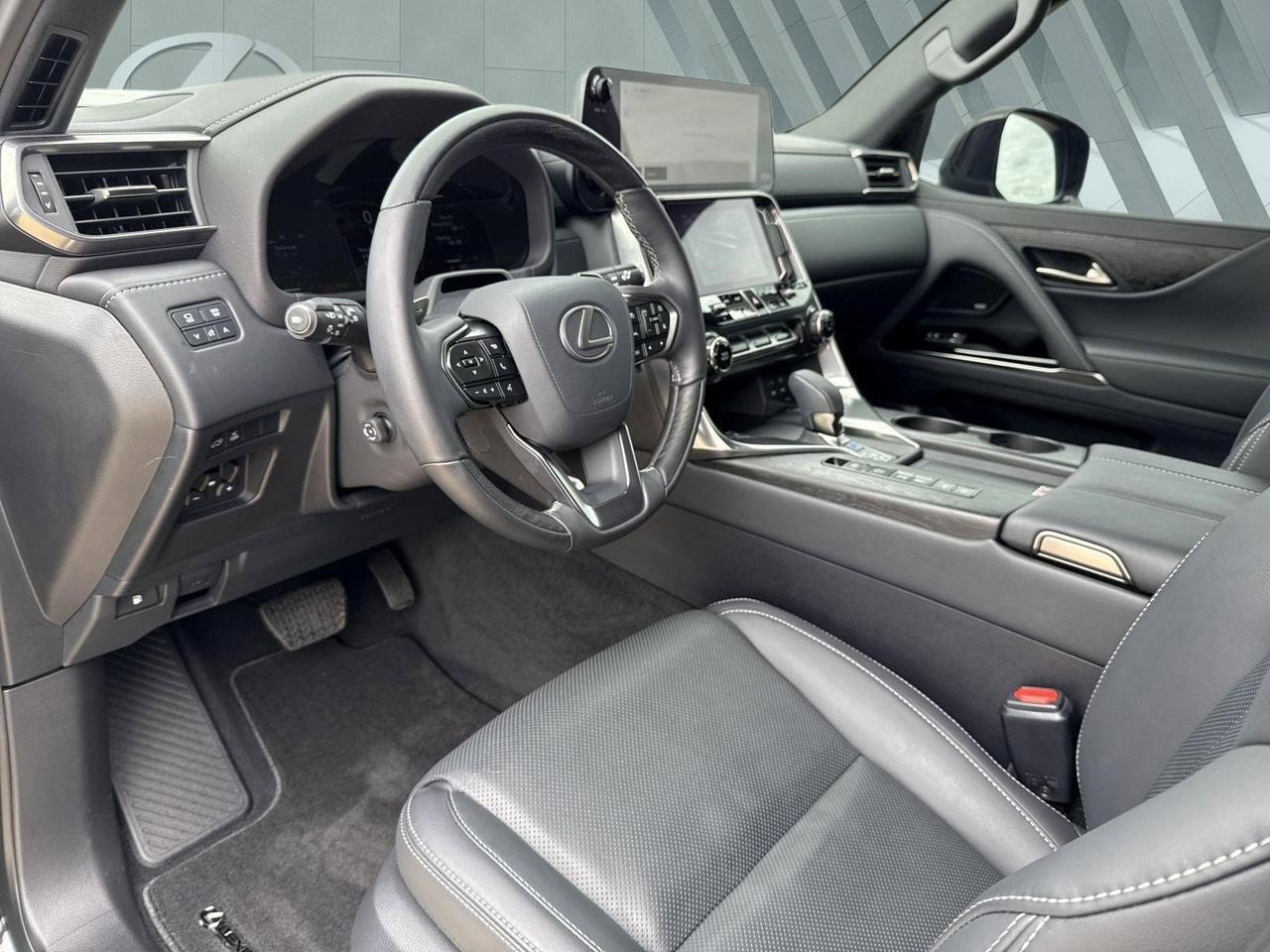 2025 Lexus LX 700h Luxury San Antonio TX