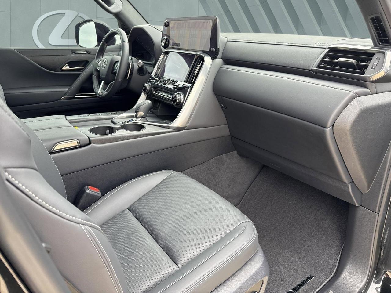 2025 Lexus LX 700h Luxury San Antonio TX