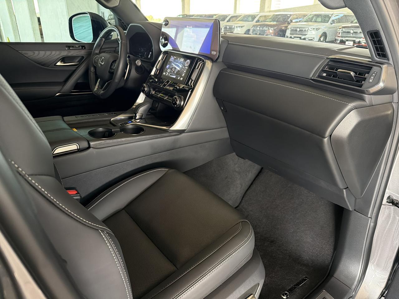 2025 Lexus LX 700h Luxury San Antonio TX