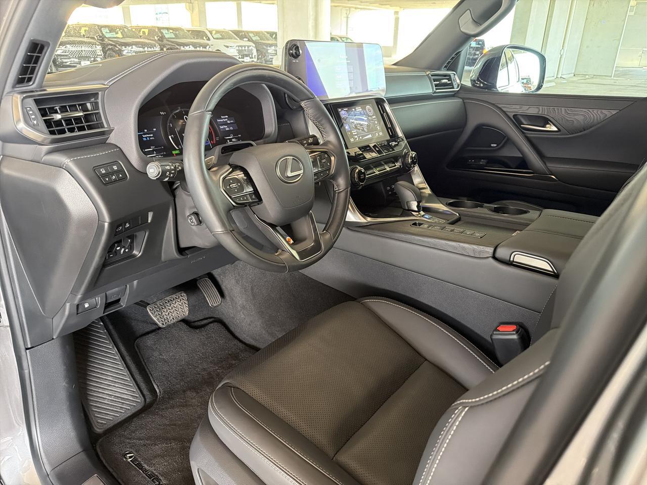 2025 Lexus LX 700h Luxury San Antonio TX