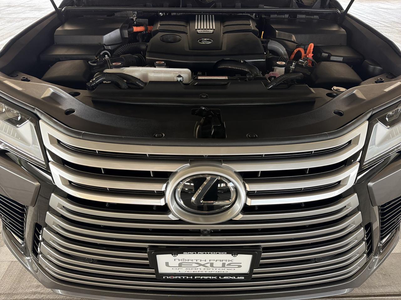 2025 Lexus LX 700h Luxury San Antonio TX