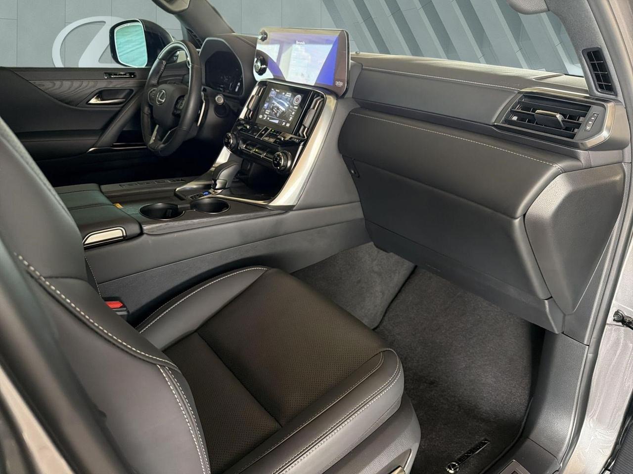 2025 Lexus LX 700h Luxury San Antonio TX
