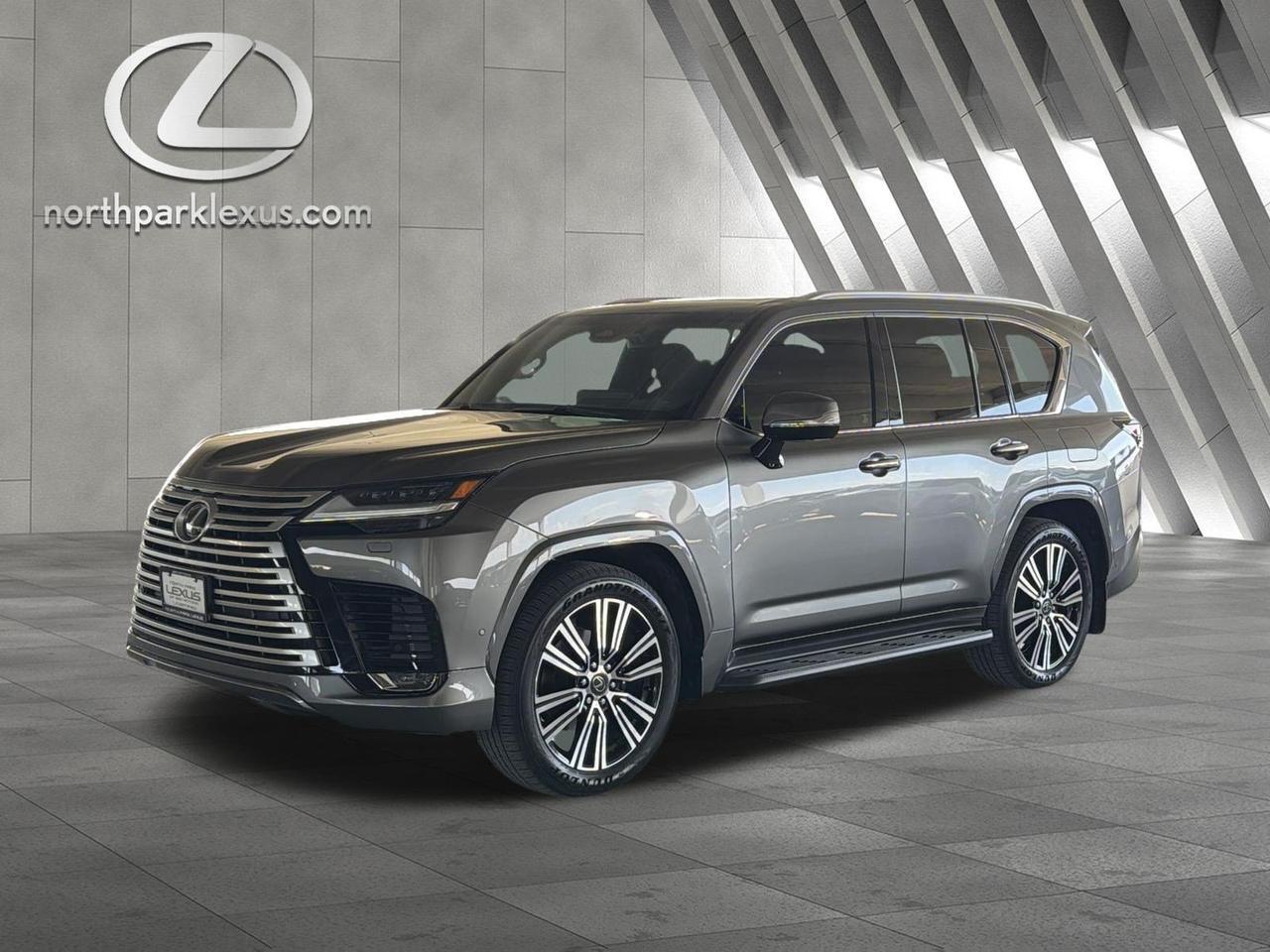 2025 Lexus LX 700h Luxury