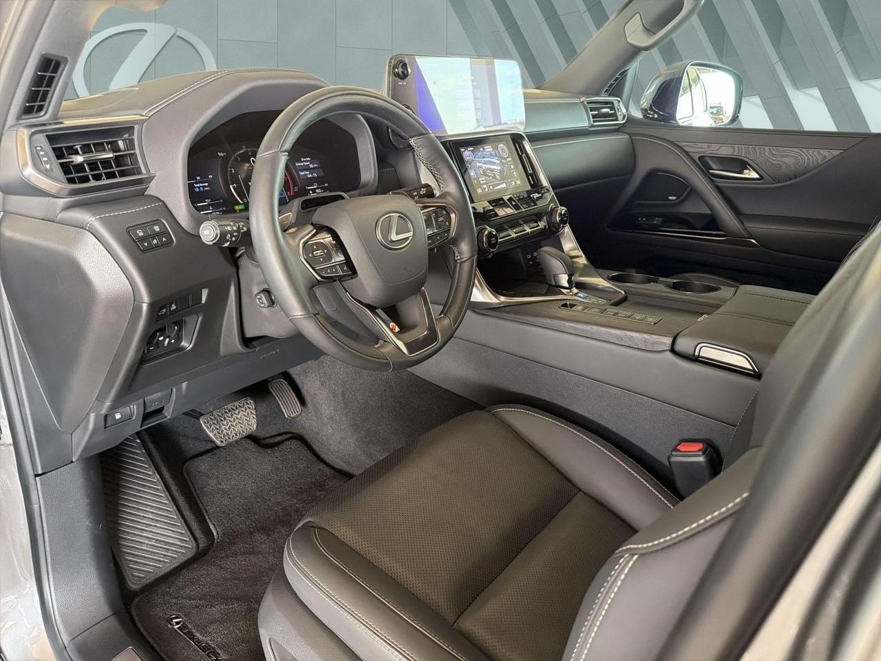 2025 Lexus LX 700h Luxury San Antonio TX