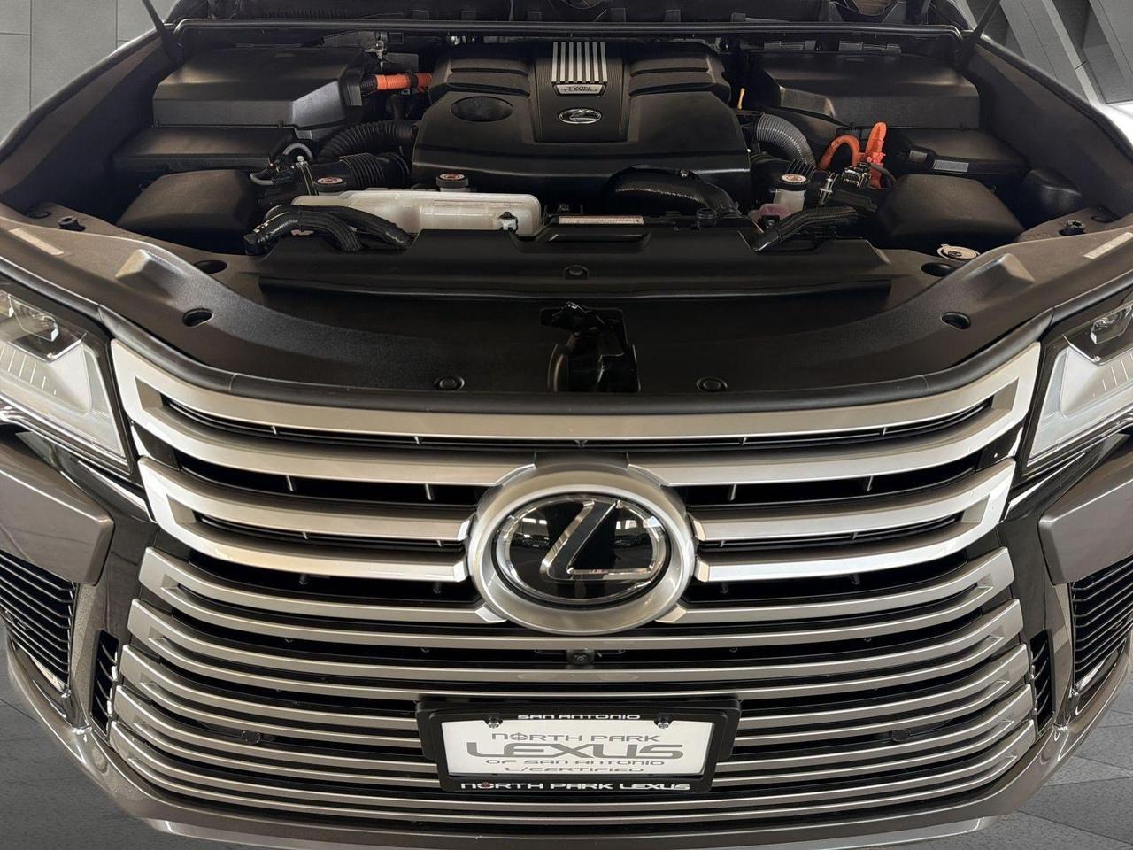 2025 Lexus LX 700h Luxury San Antonio TX