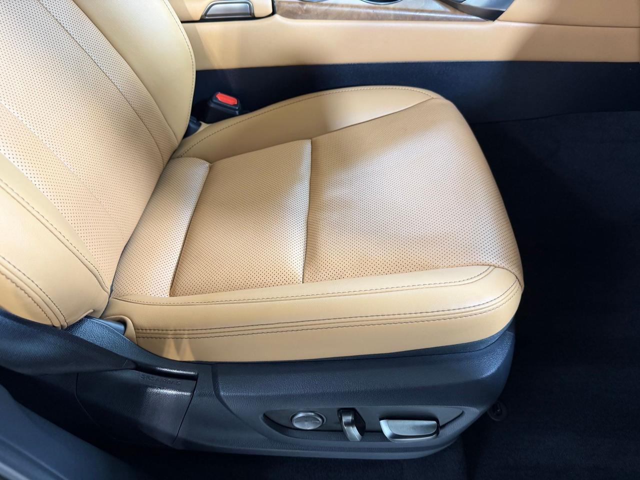 2025 Lexus LX 700h Luxury Annapolis MD