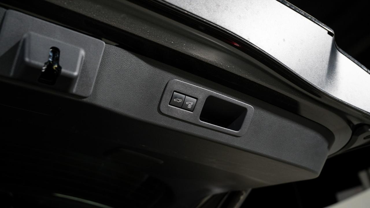 2025 Lexus LX 700h Overtrail Franklin TN