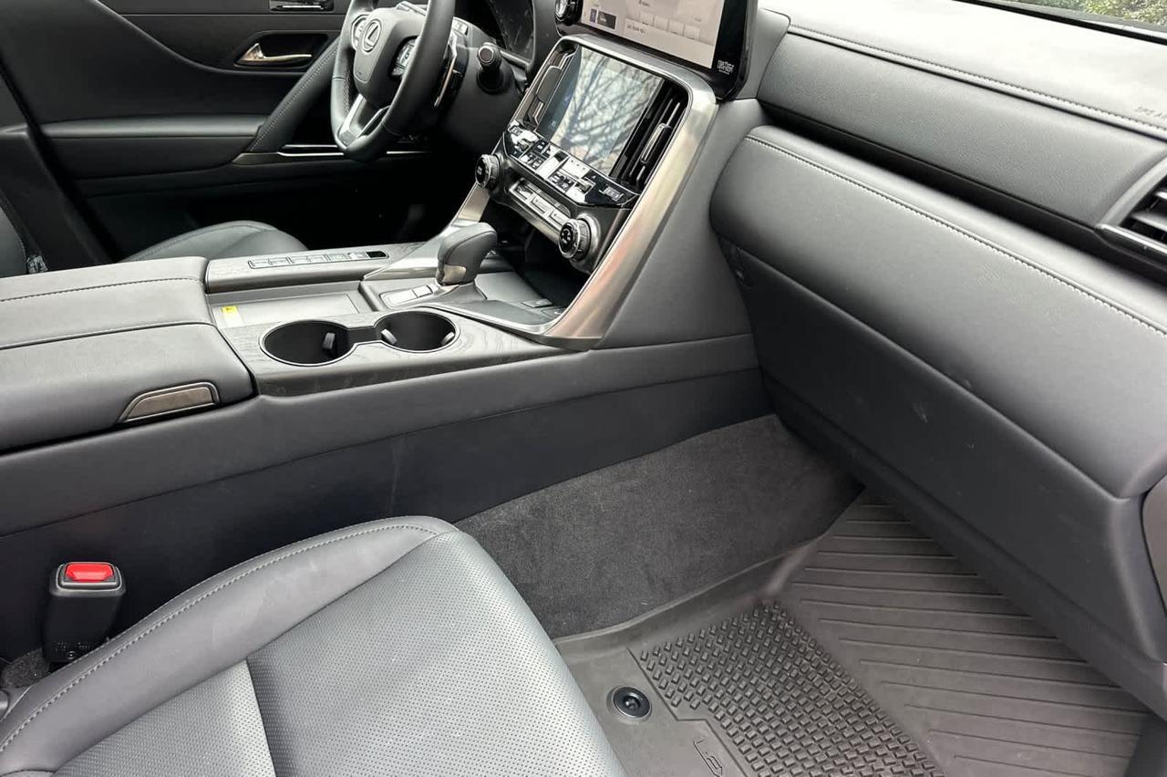 2025 Lexus LX 700h Overtrail Roseville CA