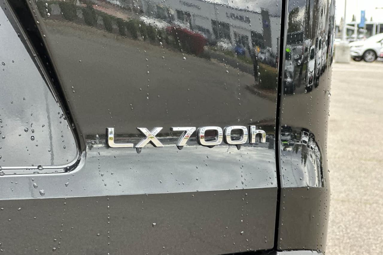 2025 Lexus LX 700h Overtrail Roseville CA