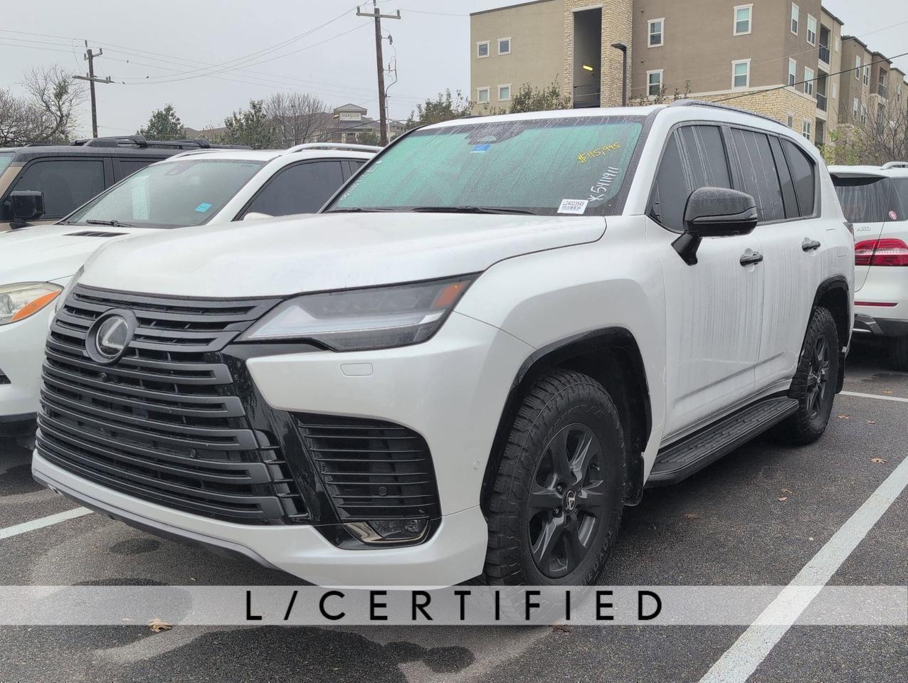 2025 Lexus LX 700h Overtrail
