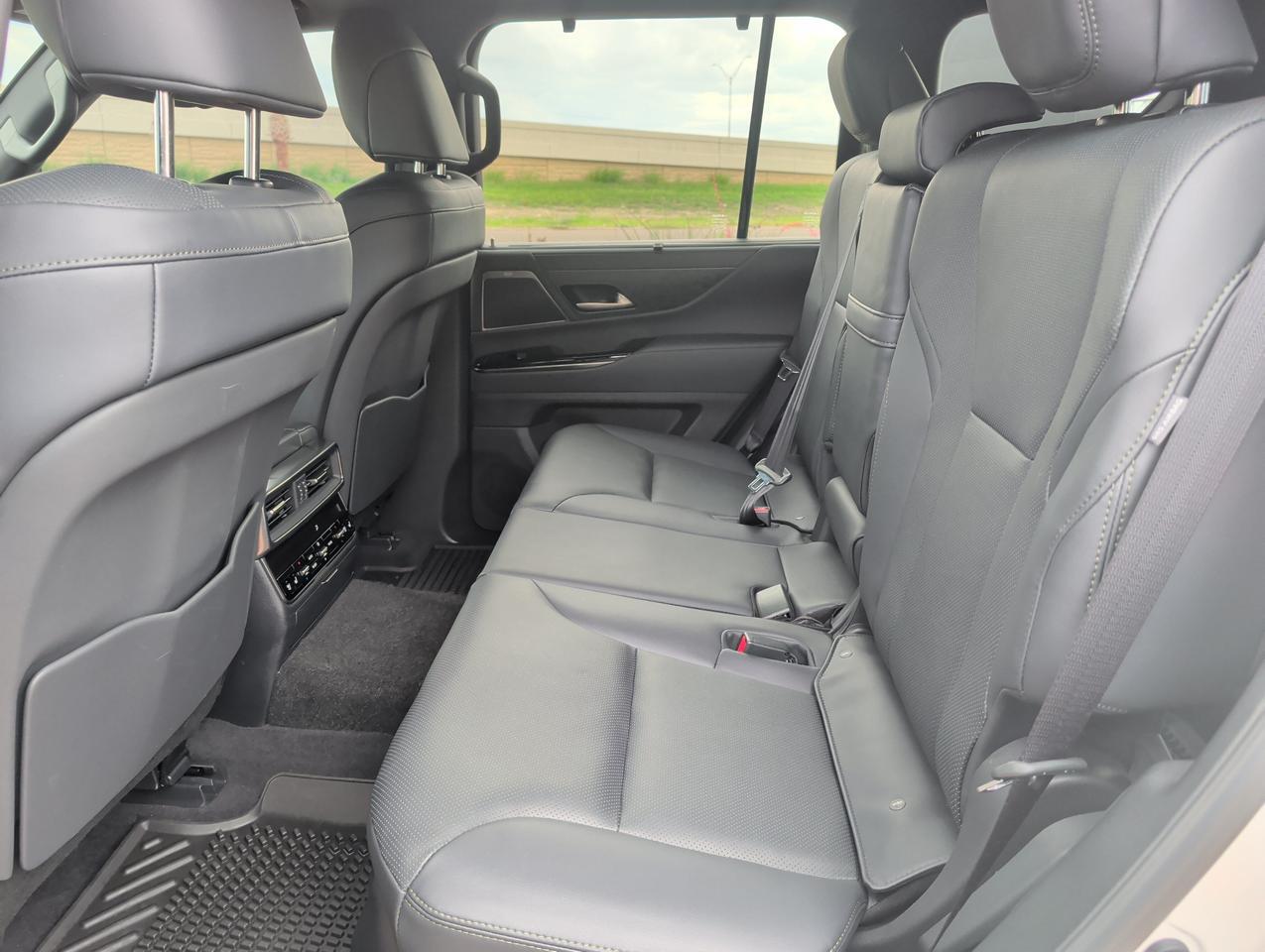 2025 Lexus LX 700h Overtrail San Juan TX