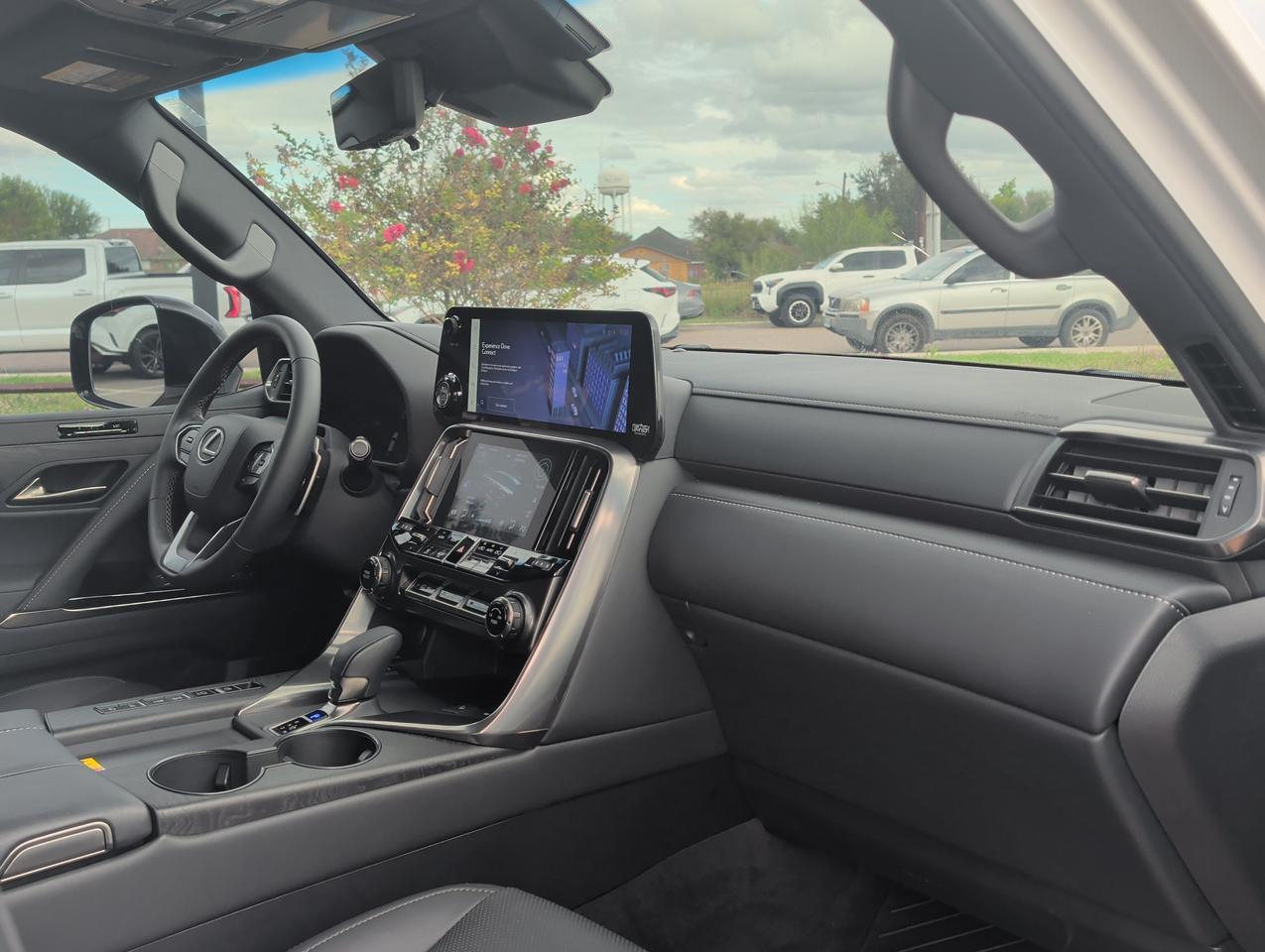 2025 Lexus LX 700h Overtrail San Juan TX