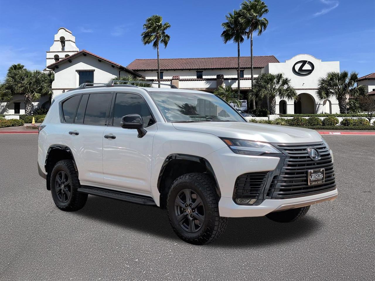 2025 Lexus LX 700h Overtrail