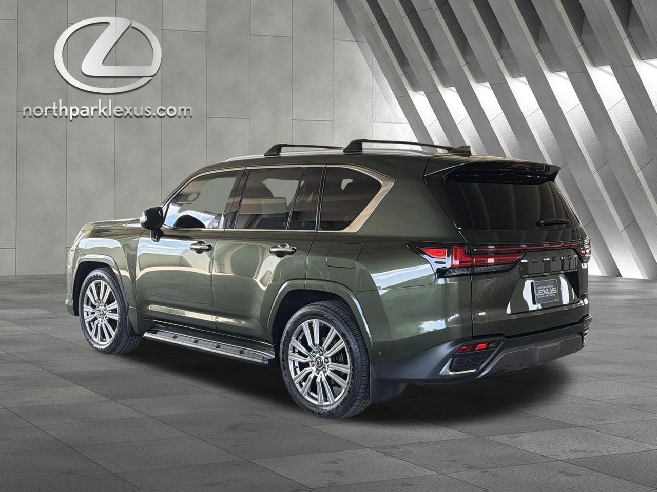 2025 Lexus LX 700h Ultra Luxury
