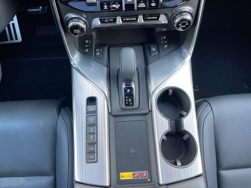 2025 Lexus LX 700h Richmond VA