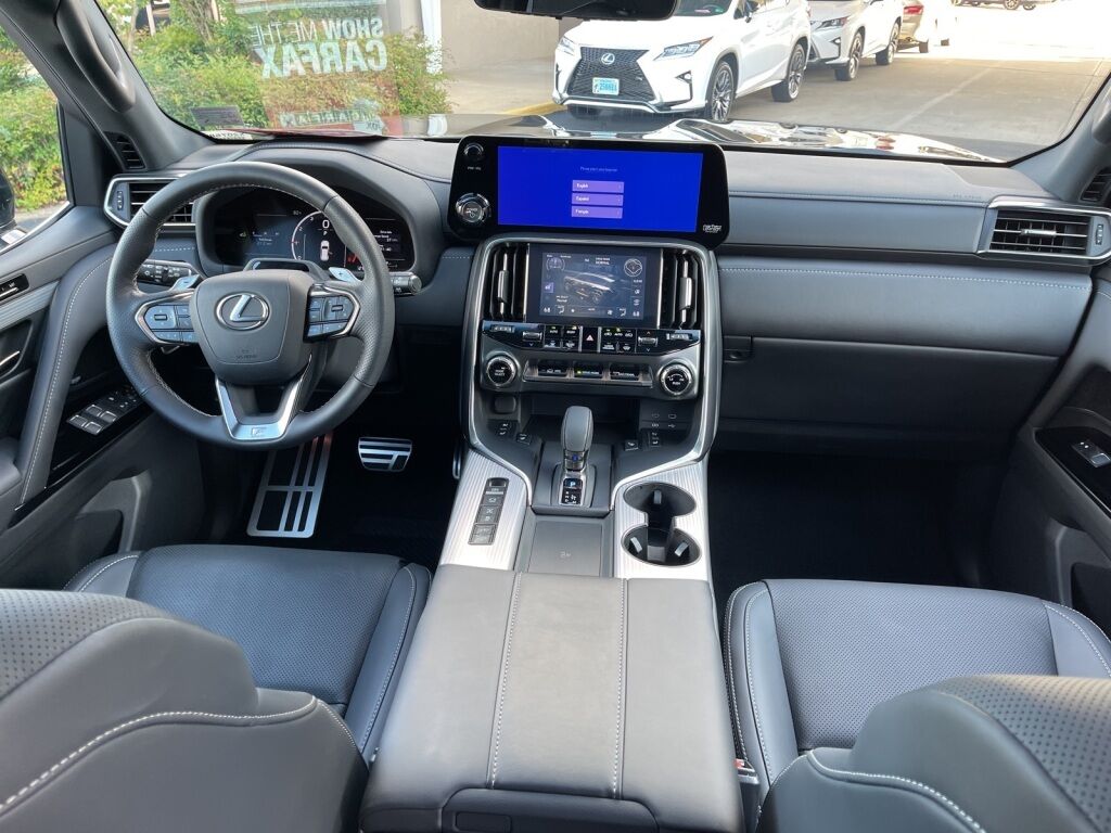 2025 Lexus LX 700h Richmond VA