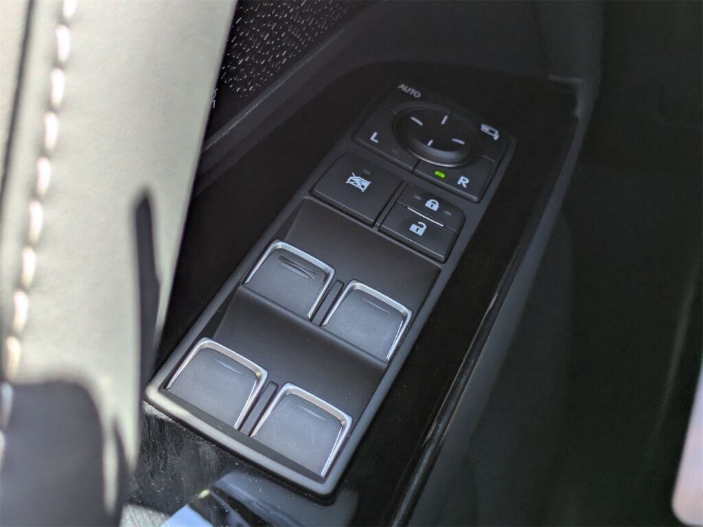 2025 Lexus LX HYBRID LX 700h F SPORT HANDLING Richmond VA