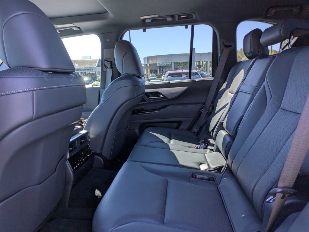 2025 Lexus LX HYBRID LX 700h F SPORT HANDLING Richmond VA