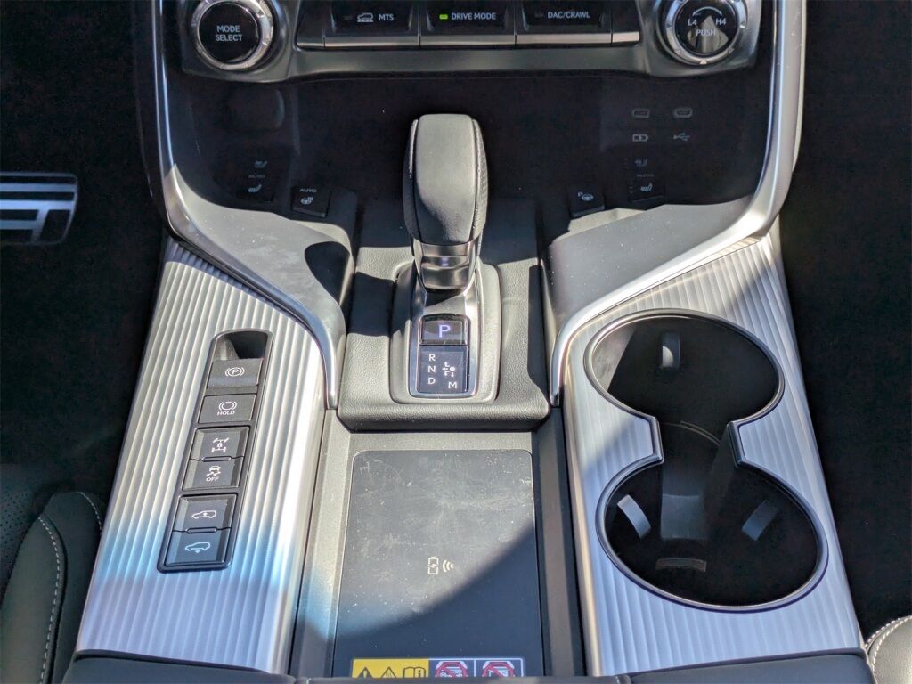 2025 Lexus LX HYBRID LX 700h F SPORT HANDLING Richmond VA