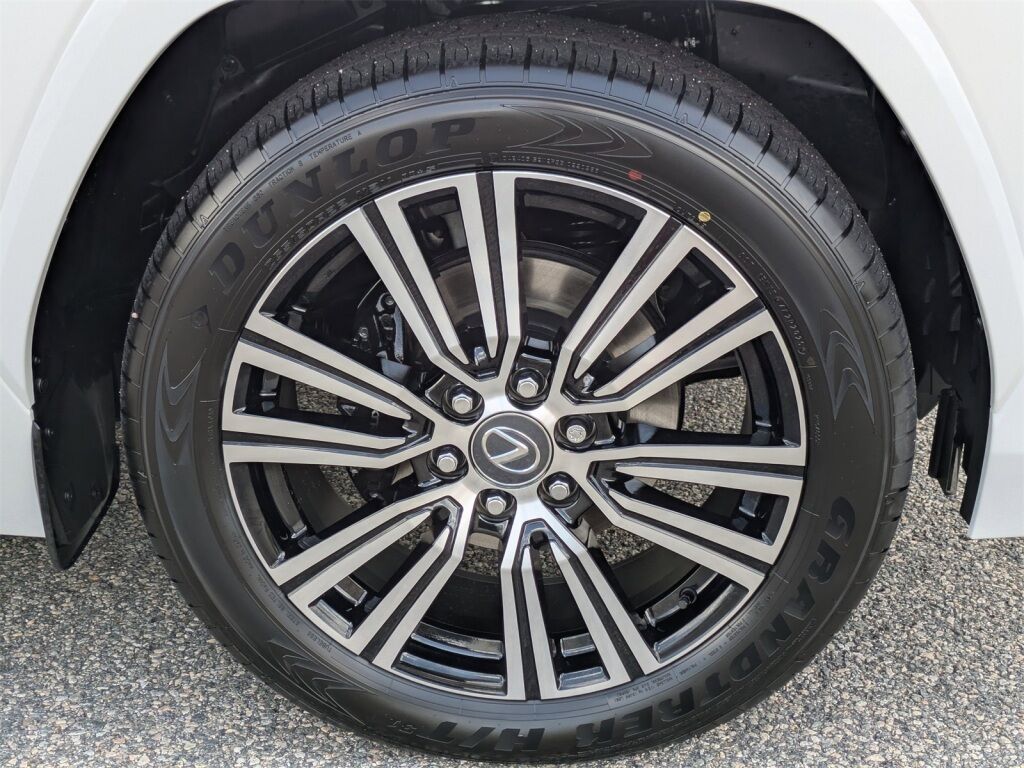 2025 Lexus LX HYBRID LX 700h LUXURY Richmond VA