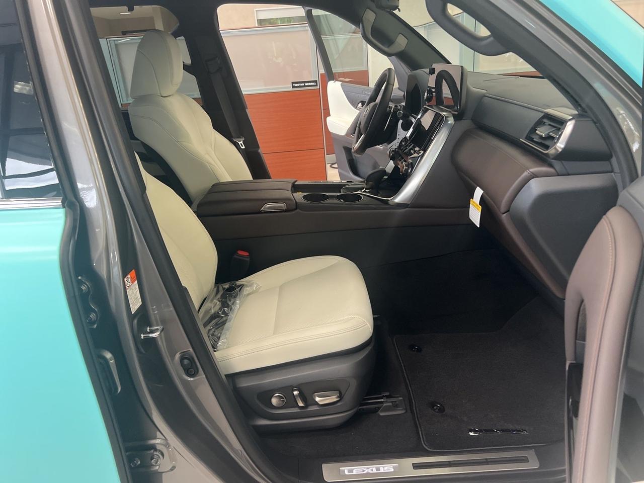 2025 Lexus LX HYBRID LX 700h LUXURY Annapolis MD