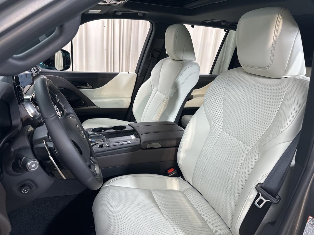 2025 Lexus LX HYBRID LX 700h LUXURY Annapolis MD