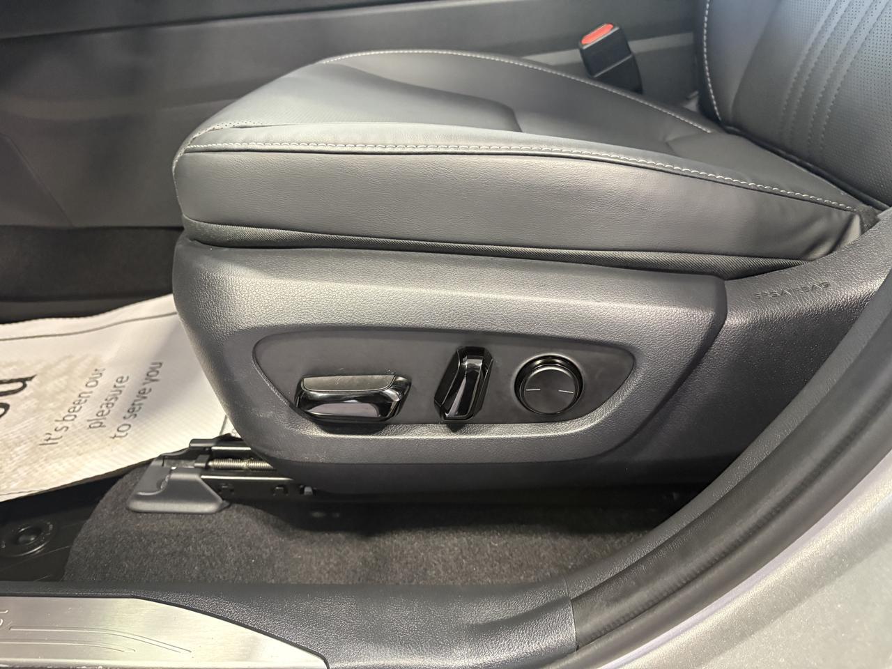 2025 Lexus NX 250 Listowel ON
