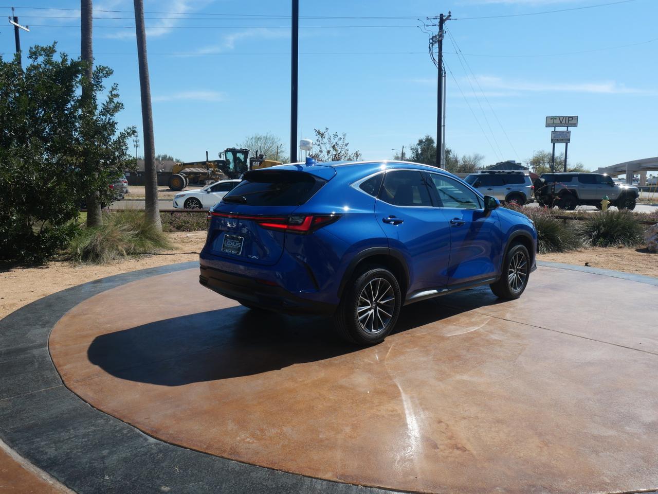 2025 Lexus NX 250 Premium
