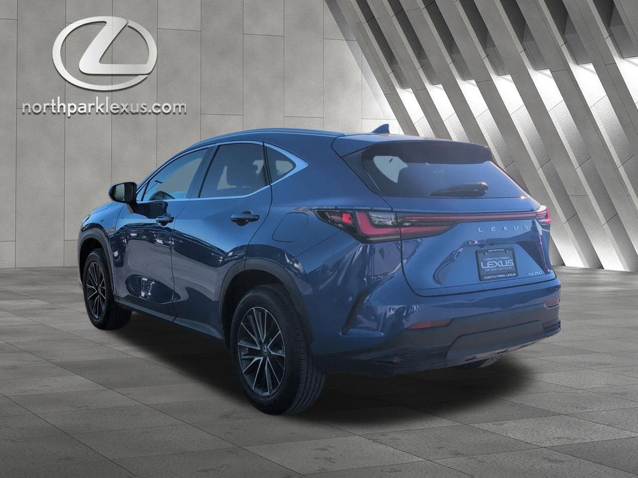 2025 Lexus NX 250 Premium