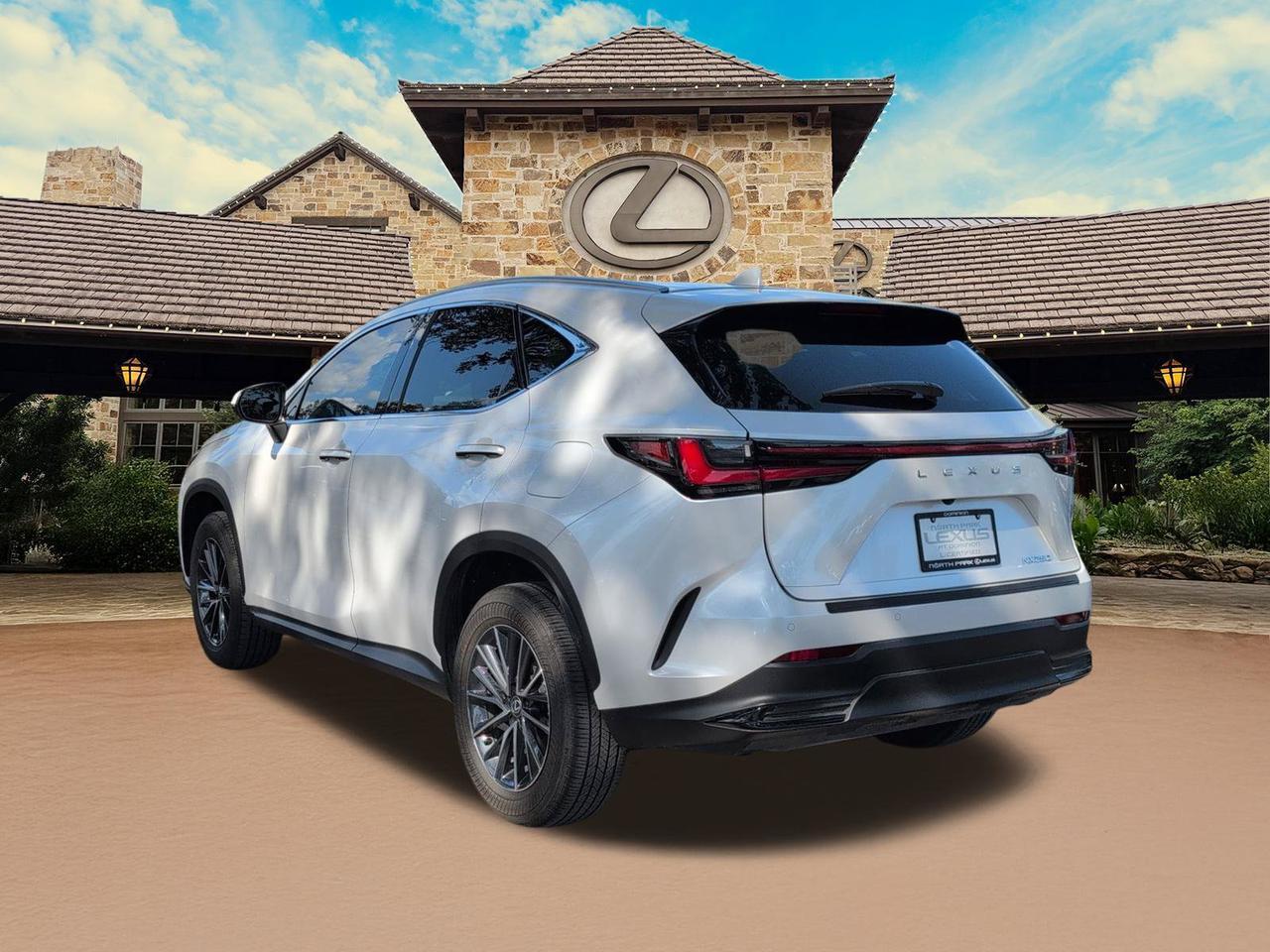 2025 Lexus NX 250