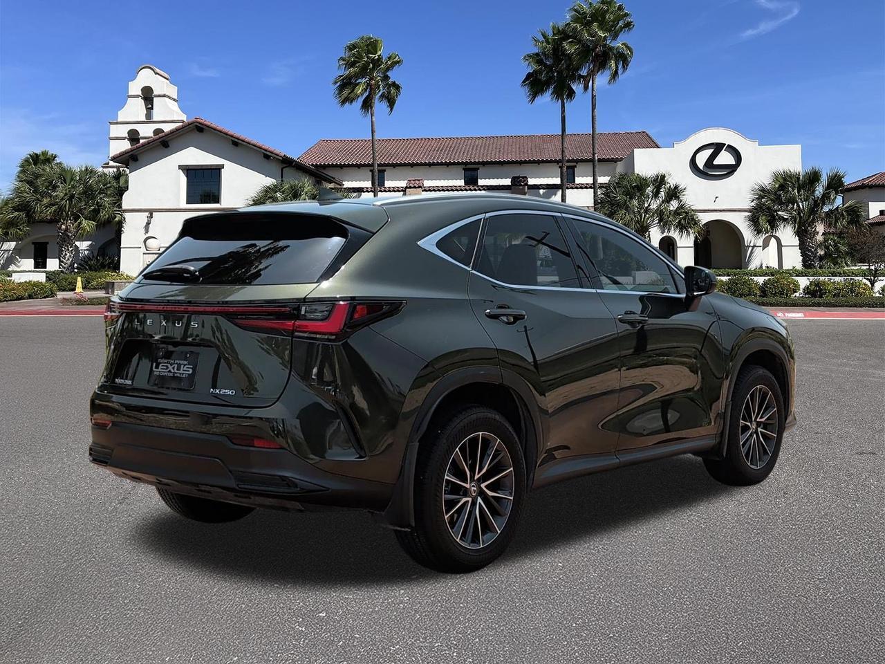2025 Lexus NX 250